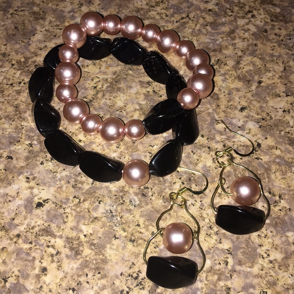 Bracelet & earring set